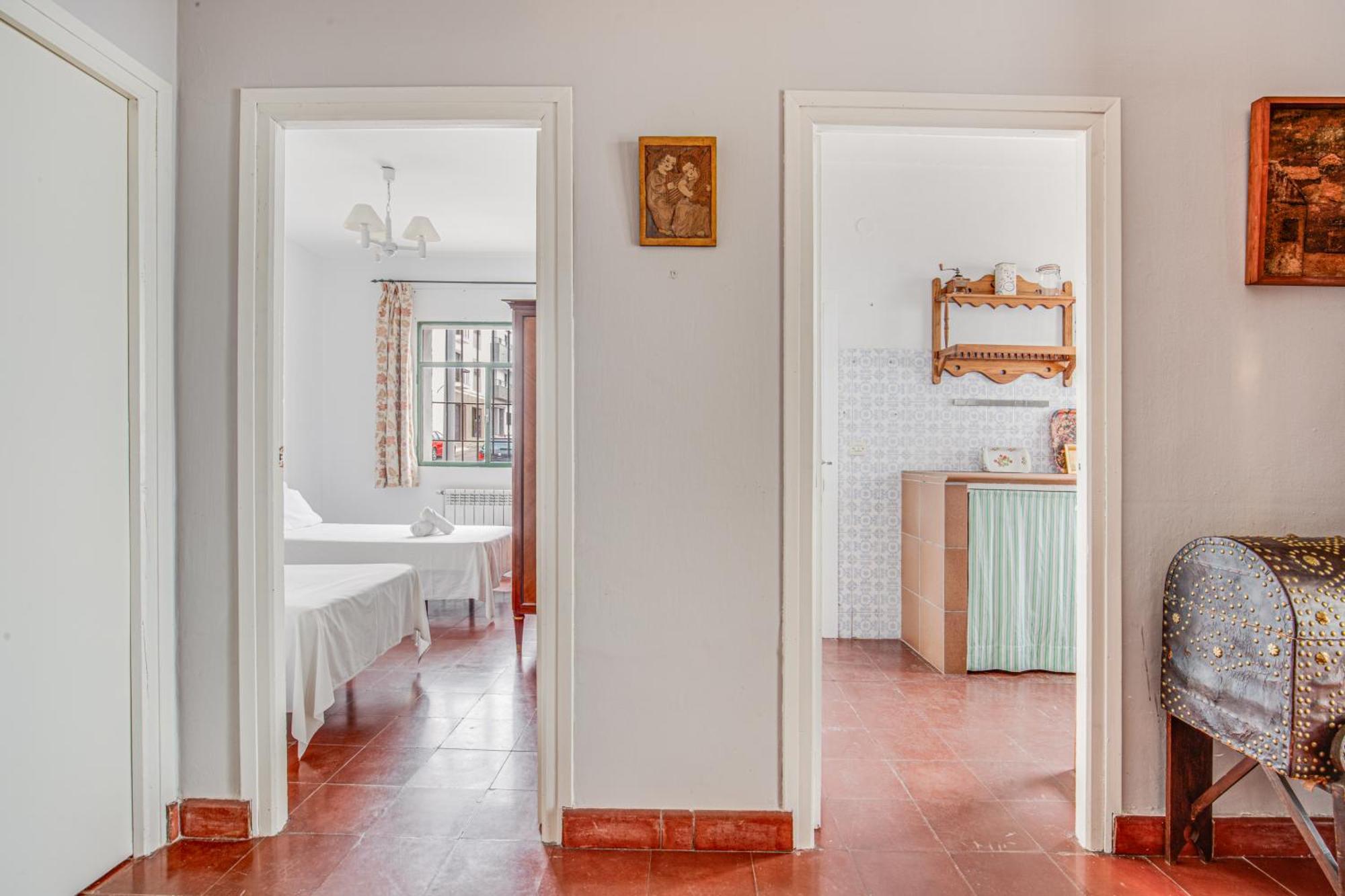 -Iponubahomes- Centrica Casa Con Jardin Y Chimenea باينا المظهر الخارجي الصورة