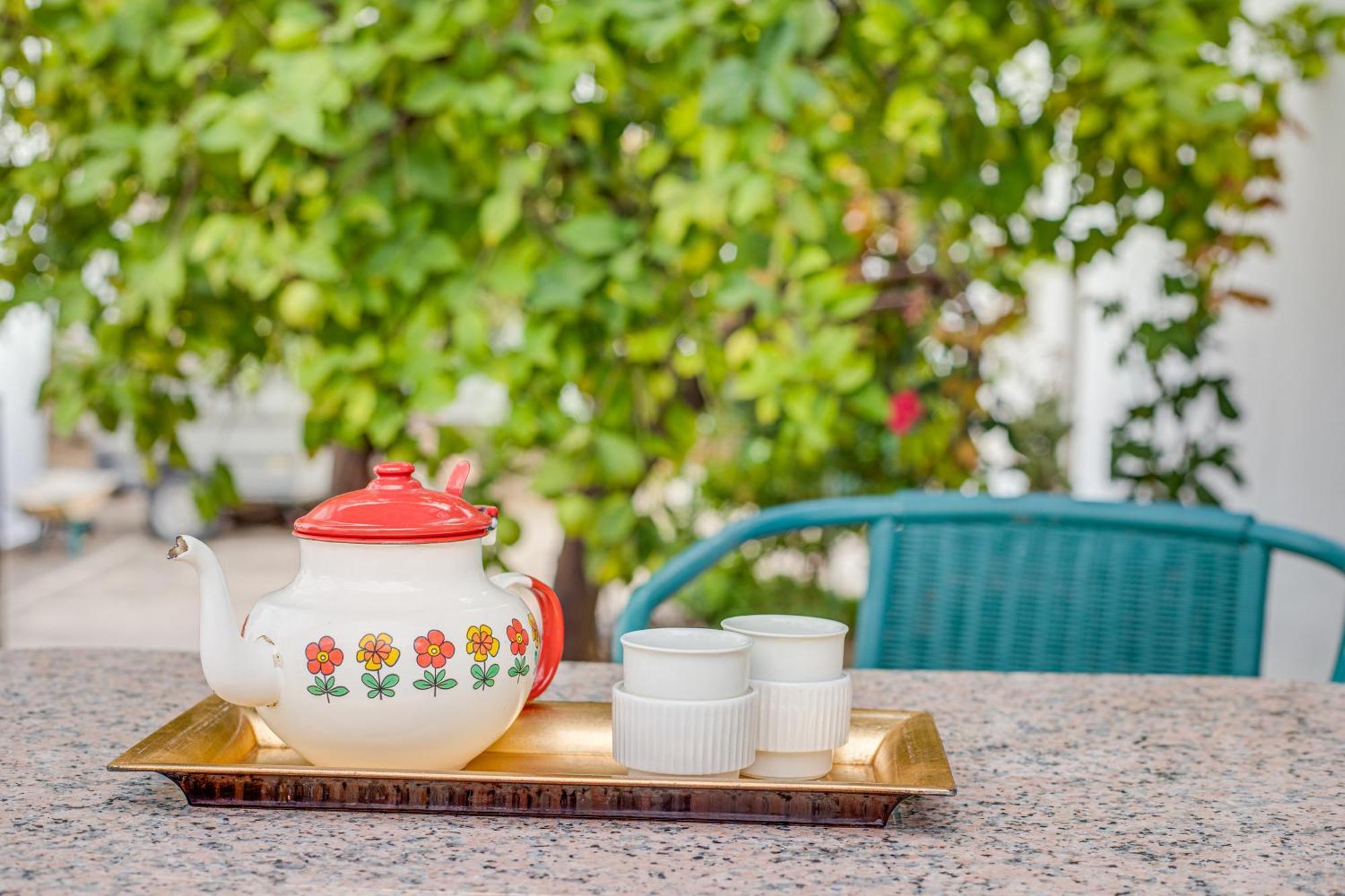 -Iponubahomes- Centrica Casa Con Jardin Y Chimenea باينا المظهر الخارجي الصورة