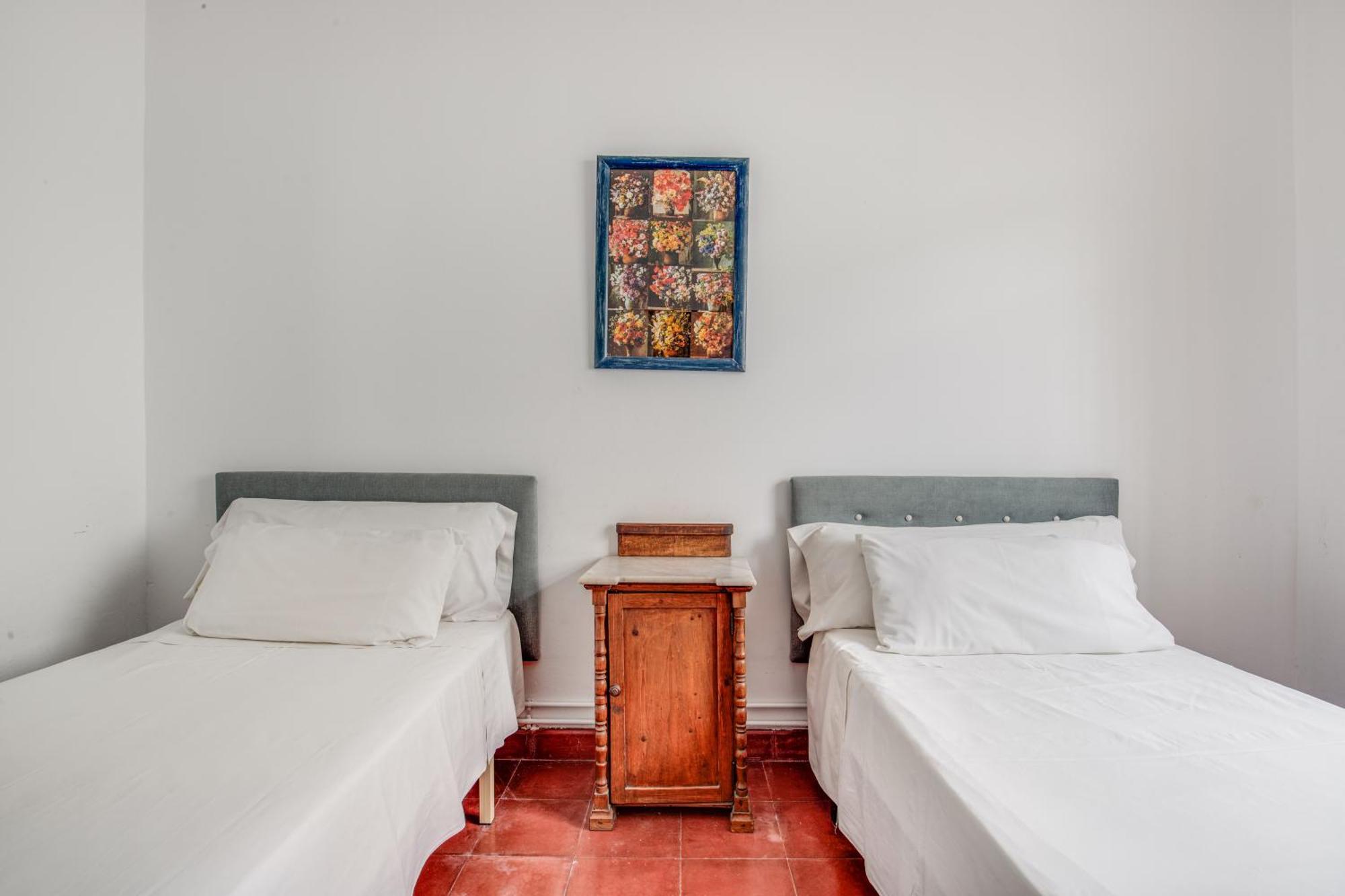 -Iponubahomes- Centrica Casa Con Jardin Y Chimenea باينا المظهر الخارجي الصورة