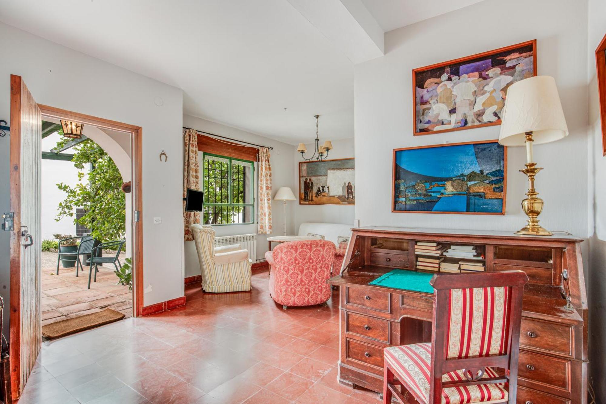 -Iponubahomes- Centrica Casa Con Jardin Y Chimenea باينا المظهر الخارجي الصورة